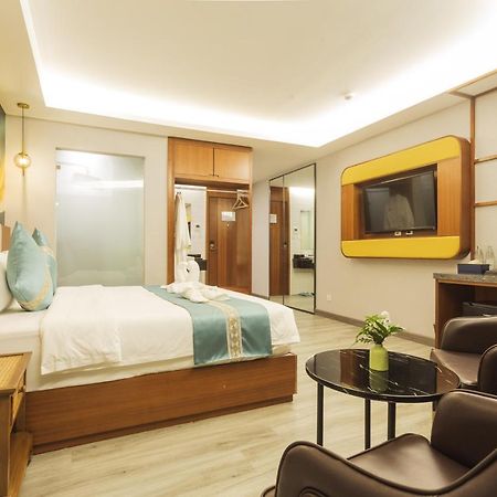 Thapae Twins Hotel 清邁 外观 照片